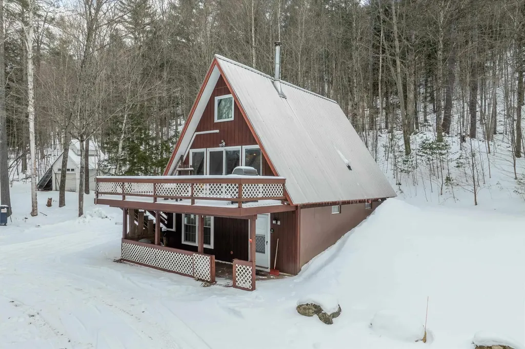 400 East Lake Road Ludlow VT 05149