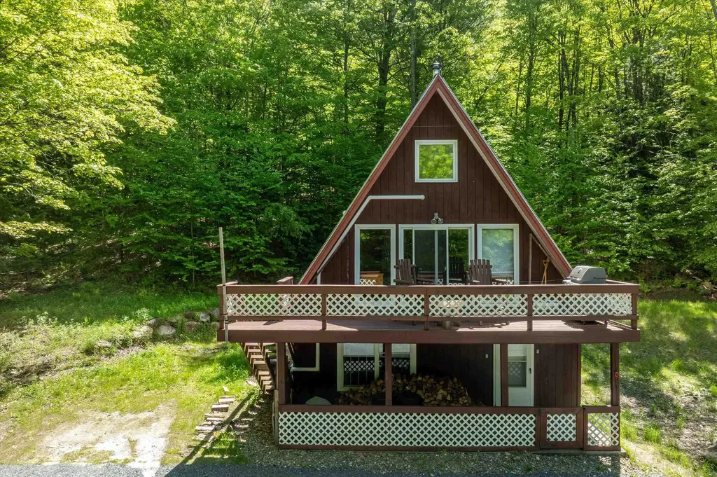 400 East Lake Road Ludlow VT 05149