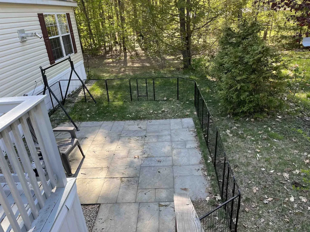 15 Lighthouse Lane Conway NH 03860