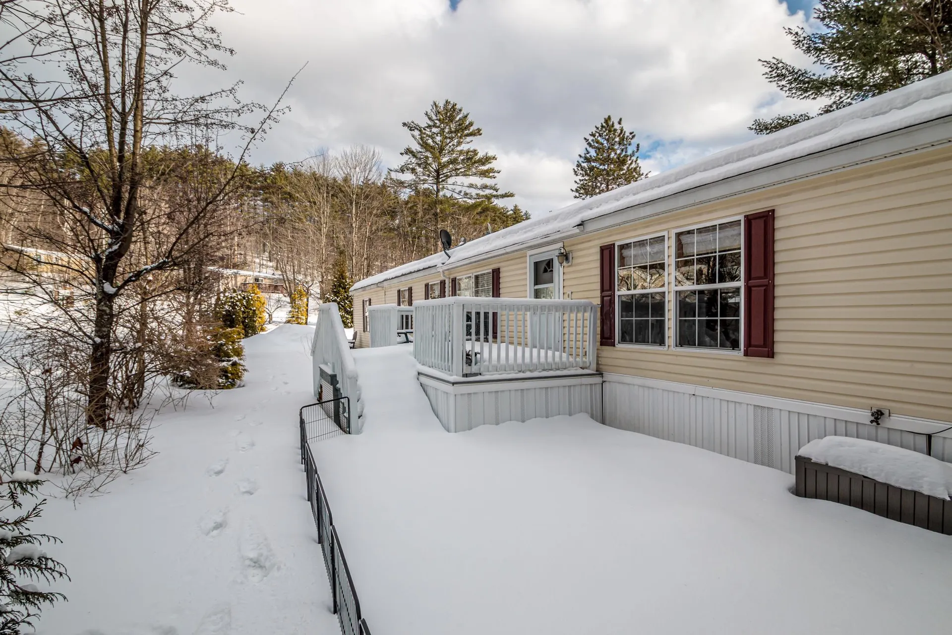15 Lighthouse Lane Conway NH 03860