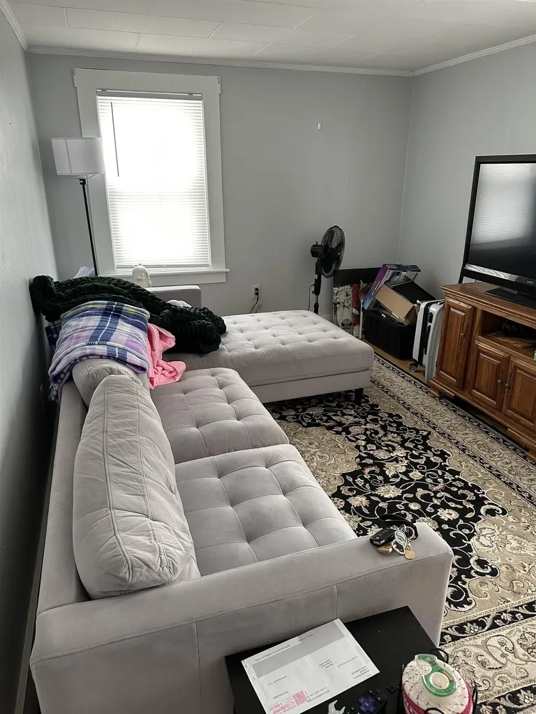 53 Gilford Avenue Laconia NH 03246