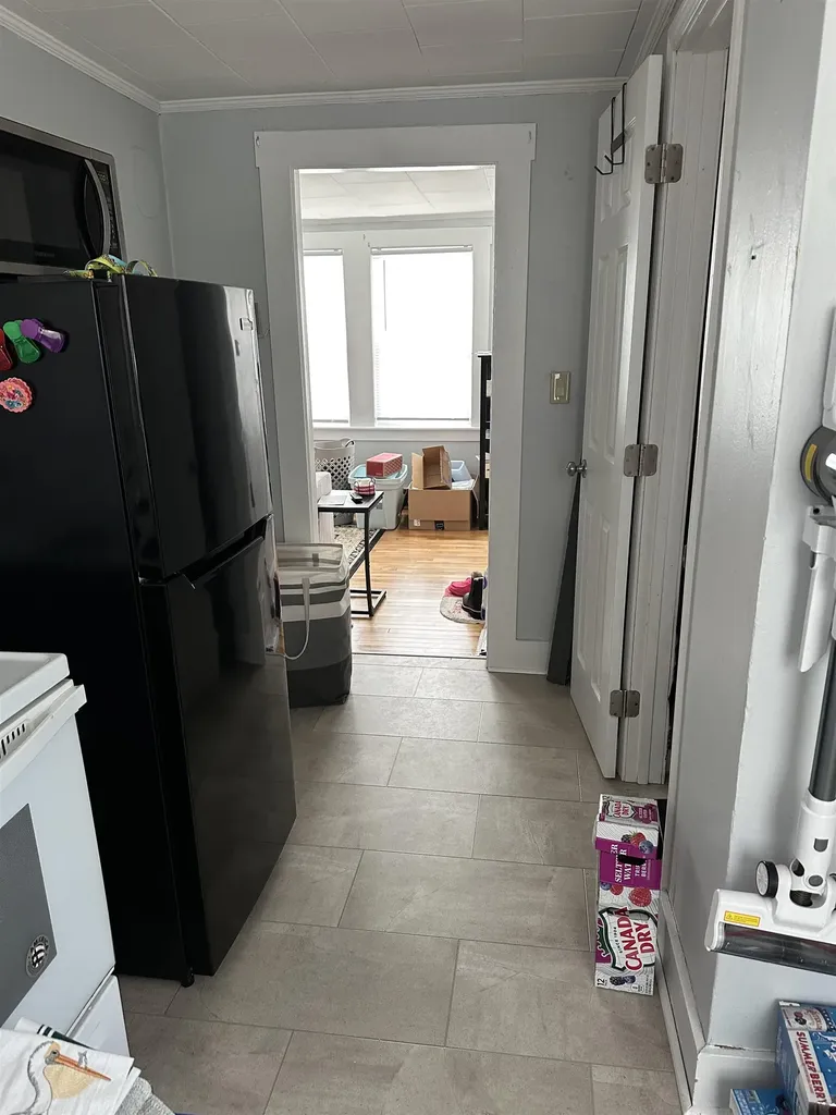 53 Gilford Avenue Laconia NH 03246