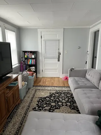 53 Gilford Avenue Laconia NH 03246