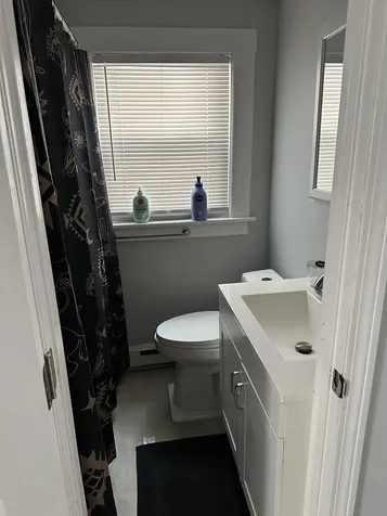 53 Gilford Avenue Laconia NH 03246