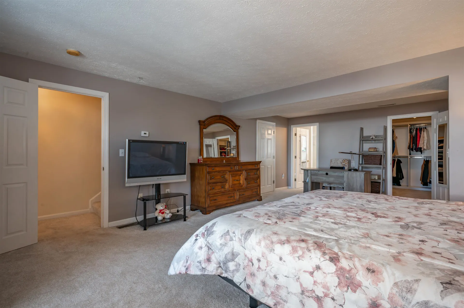 20 Georgetowne Drive Nashua NH 03062