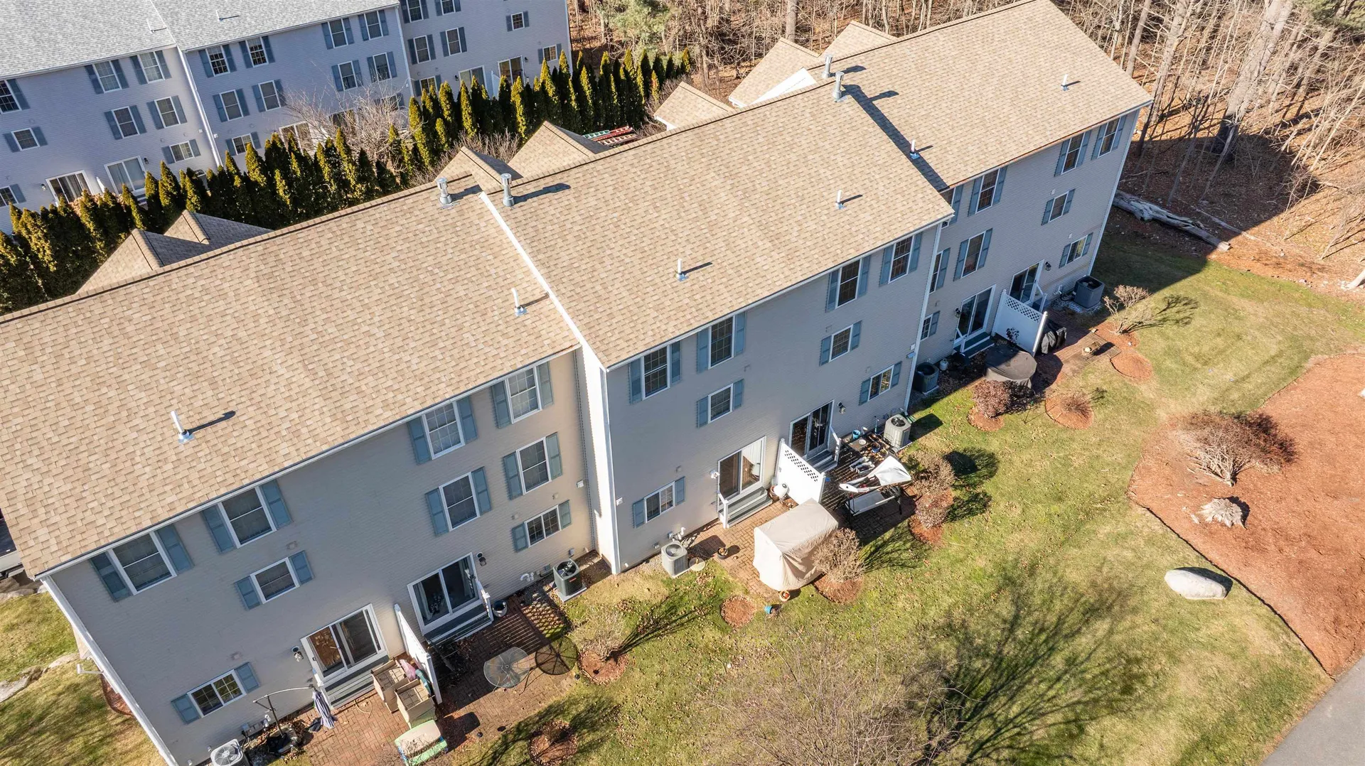 20 Georgetowne Drive Nashua NH 03062