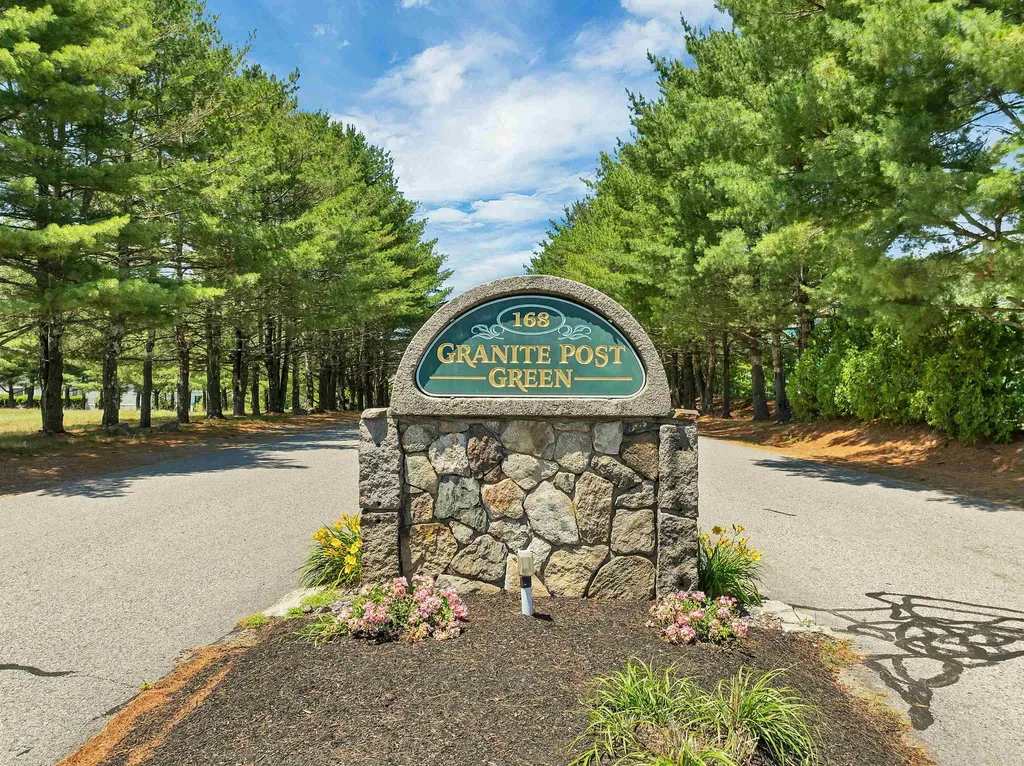 9 Slate Run North Hampton NH 03862
