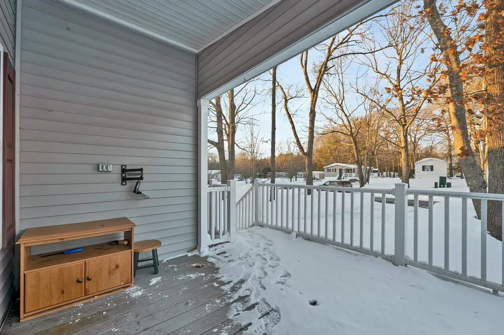 9 Slate Run North Hampton NH 03862