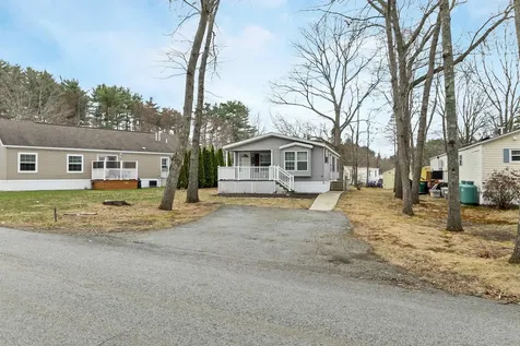 9 Slate Run North Hampton NH 03862