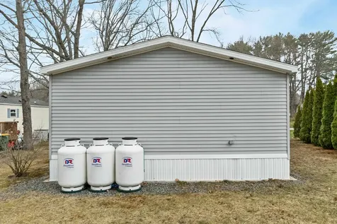 9 Slate Run North Hampton NH 03862