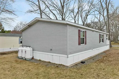 9 Slate Run North Hampton NH 03862