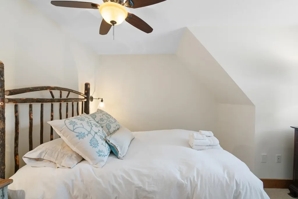 41 Two Brook Drive Wilmington VT 05363