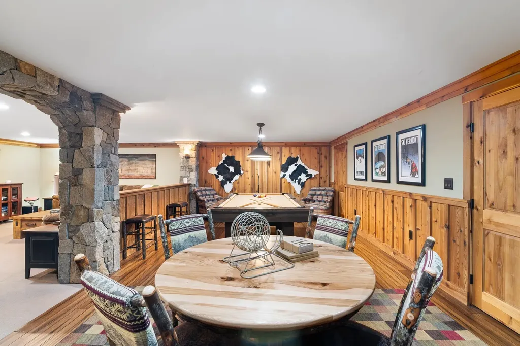 41 Two Brook Drive Wilmington VT 05363
