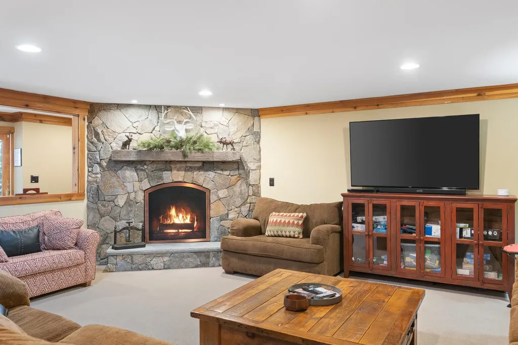 41 Two Brook Drive Wilmington VT 05363