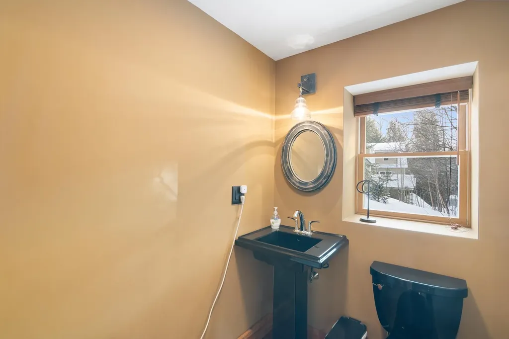 41 Two Brook Drive Wilmington VT 05363