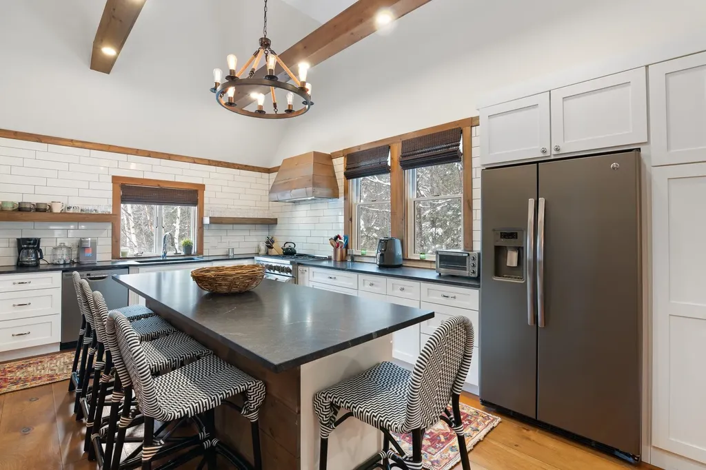 41 Two Brook Drive Wilmington VT 05363