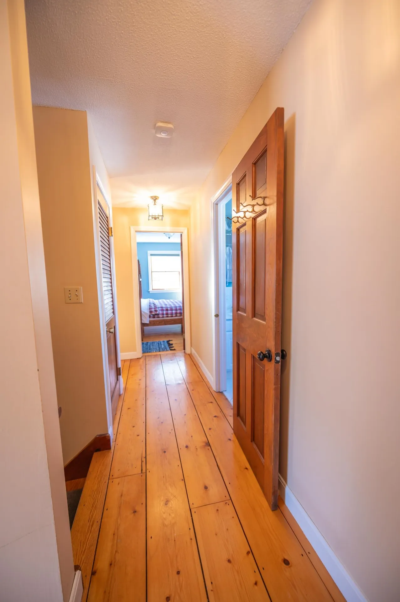 32 Old Town Road Dover VT 05356