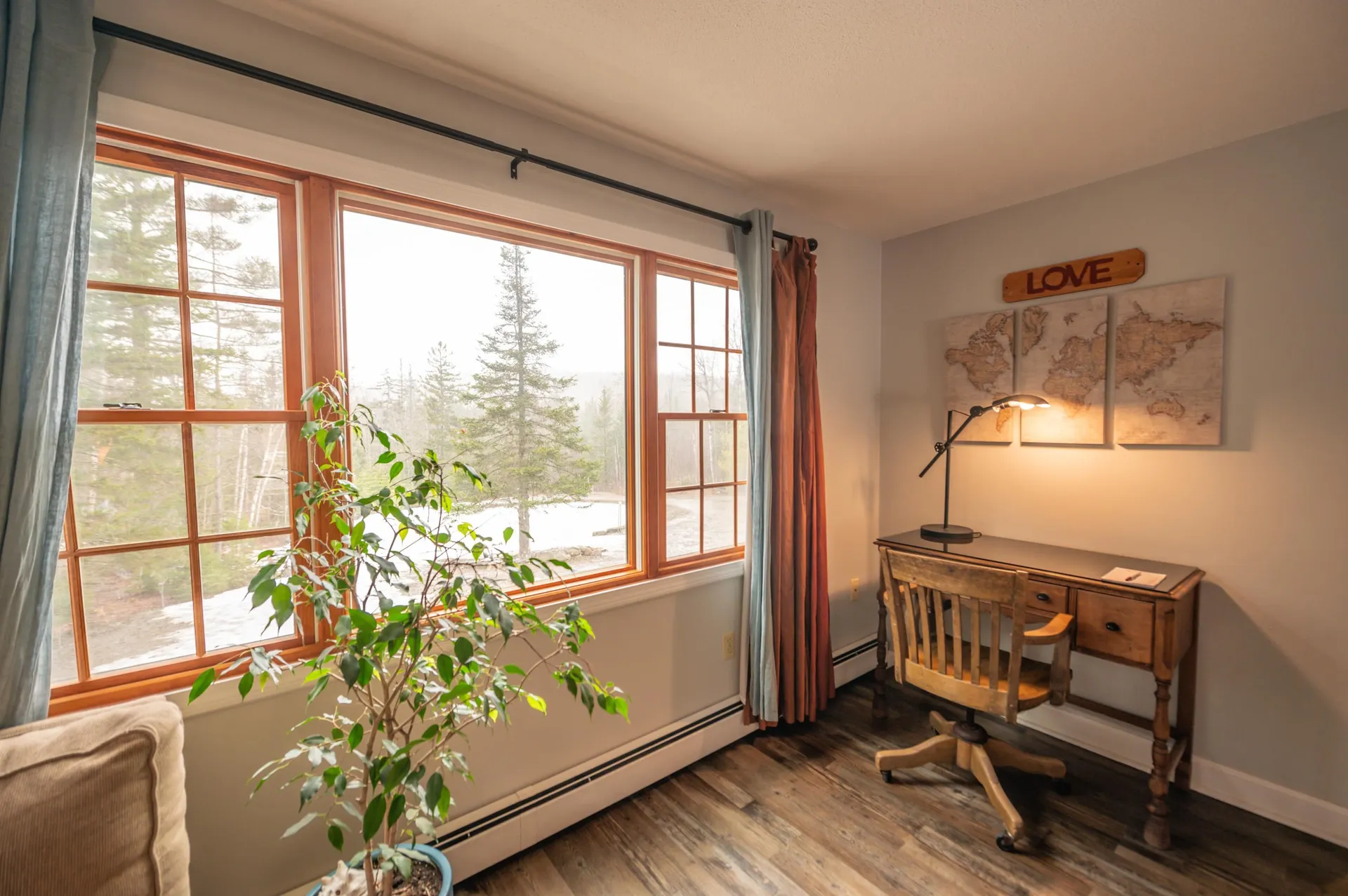 32 Old Town Road Dover VT 05356