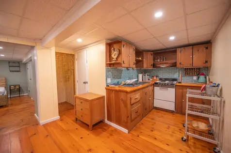 32 Old Town Road Dover VT 05356