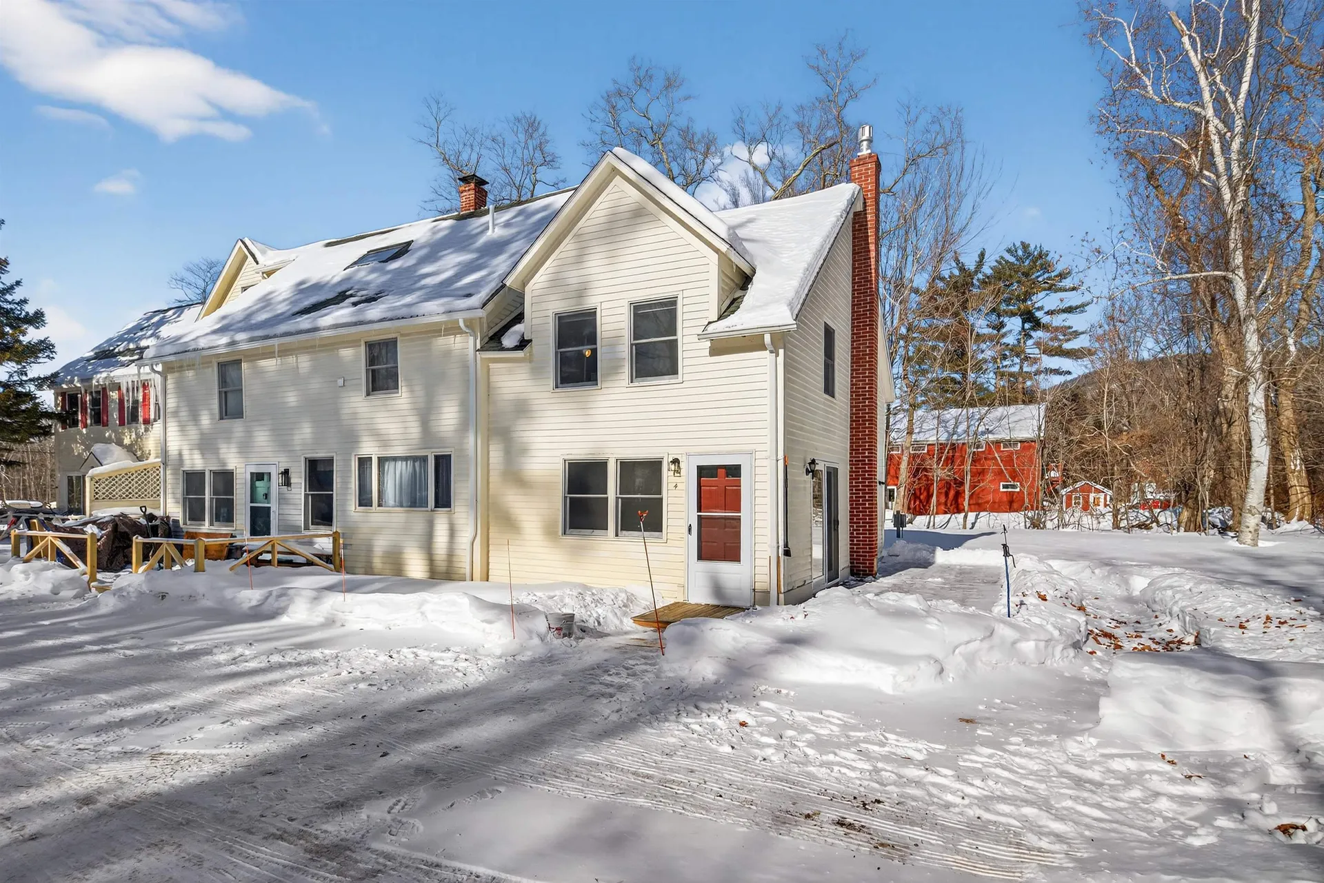 378 New Hampshire Route 16a Bartlett NH 03845