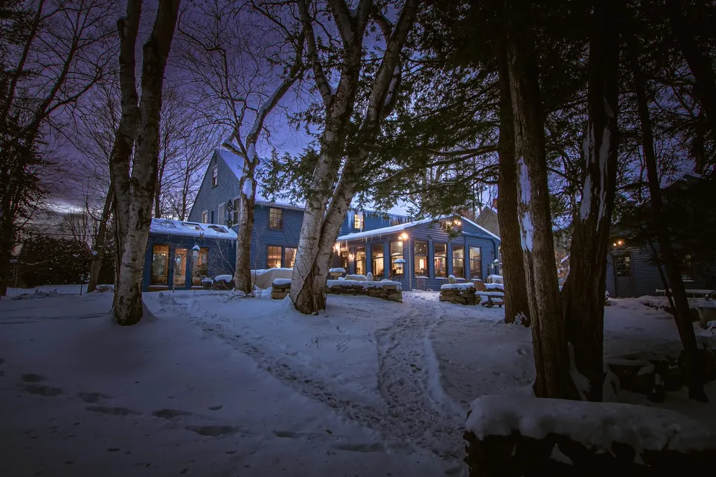 180 Grove Street Rutland City VT 05701