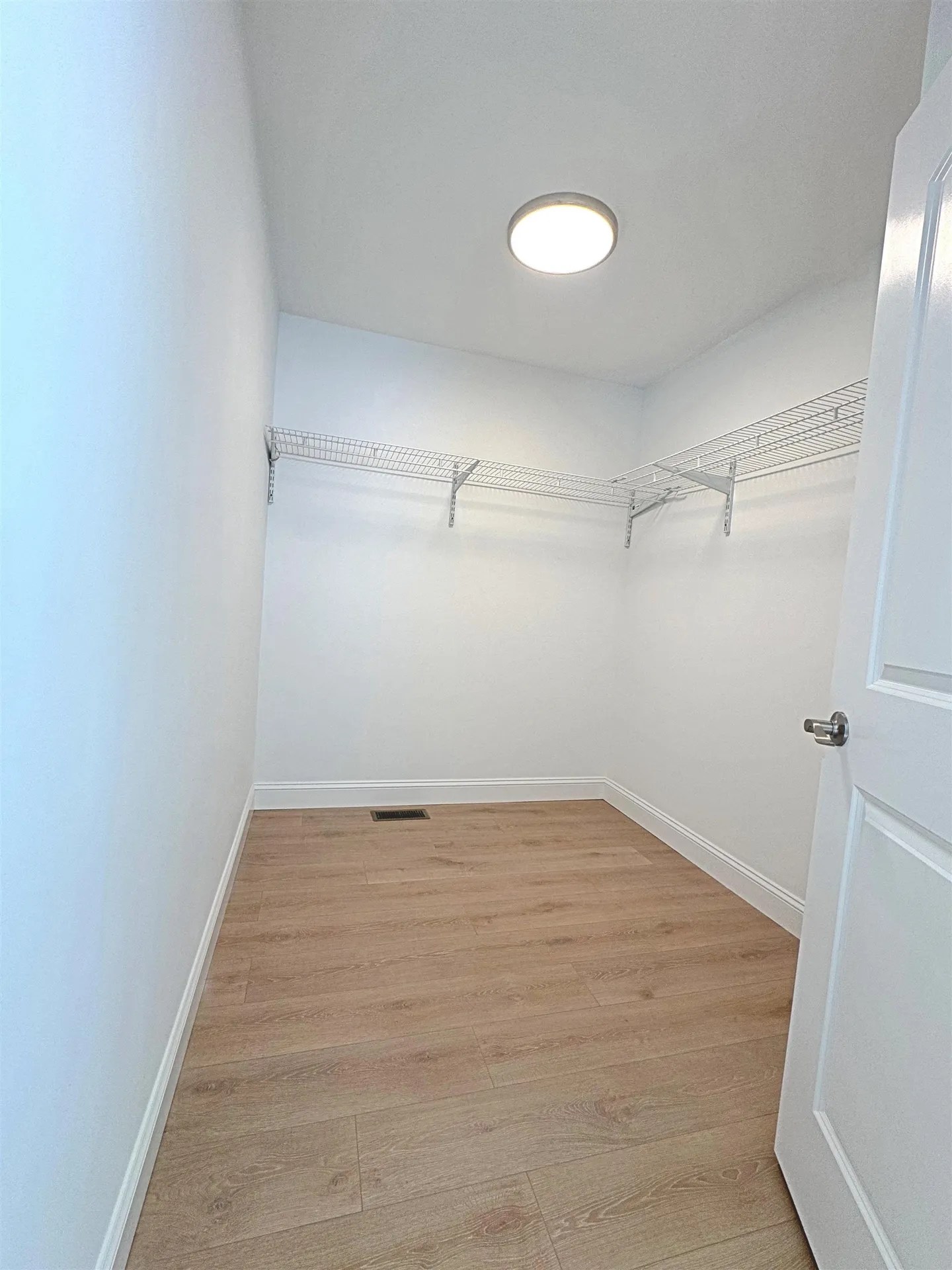 69 Peaslee Hill Road Weare NH 03281