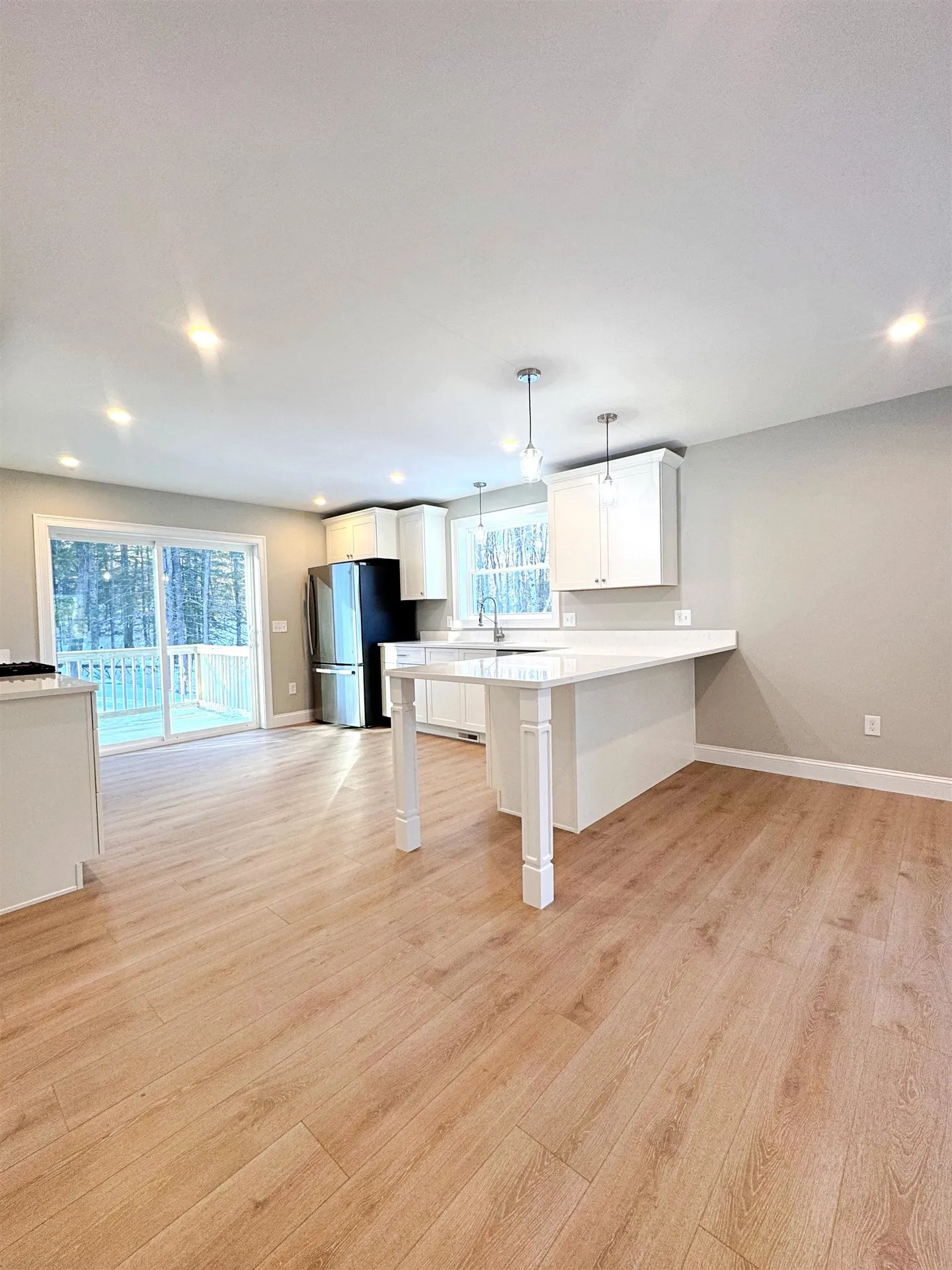 69 Peaslee Hill Road Weare NH 03281