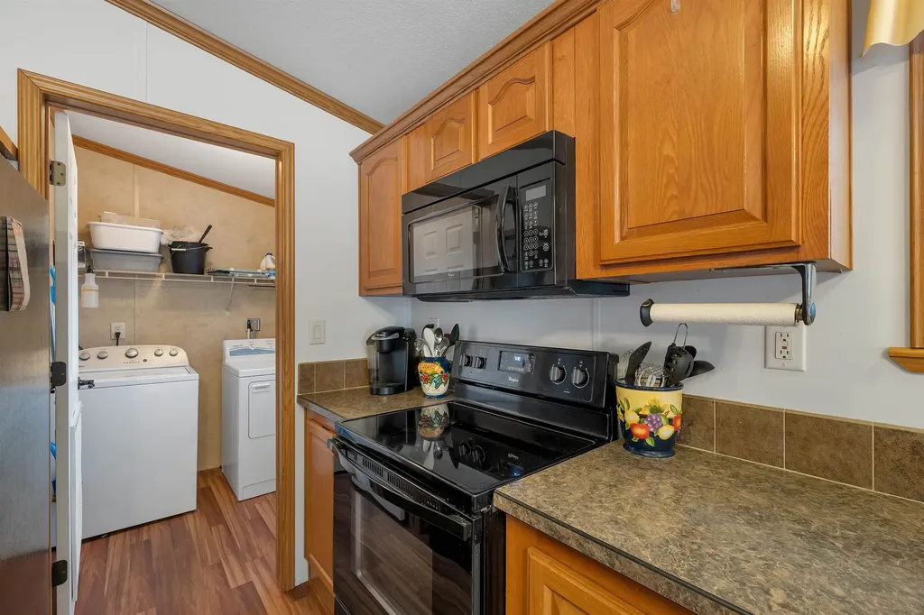 9 Slate Run North Hampton NH 03862