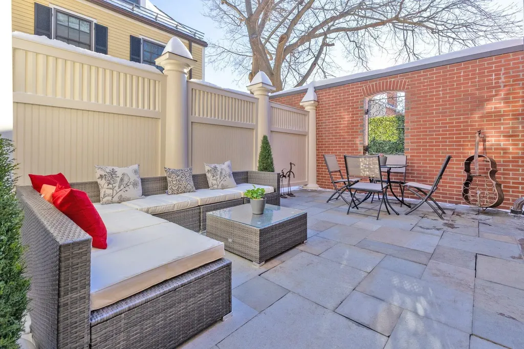 66 State Street Portsmouth NH 03801