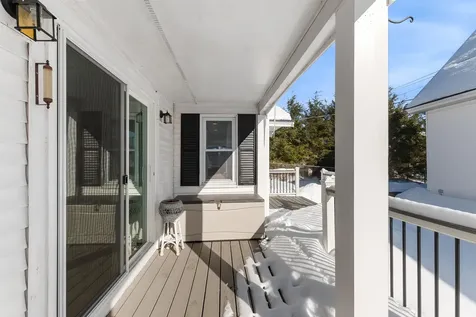 33 Endicott Street Wolfeboro NH 03894