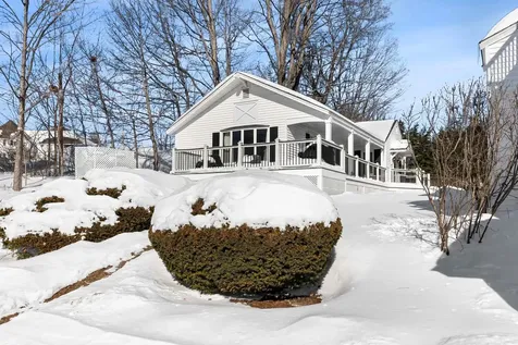 33 Endicott Street Wolfeboro NH 03894