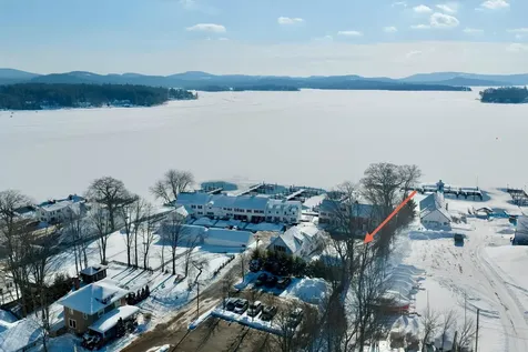 33 Endicott Street Wolfeboro NH 03894