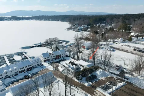 33 Endicott Street Wolfeboro NH 03894