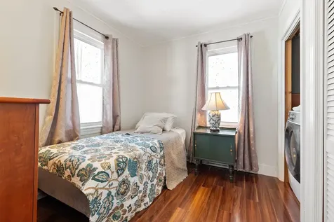 33 Endicott Street Wolfeboro NH 03894