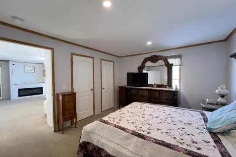 43 Crystal Lane Lyndon VT 05851