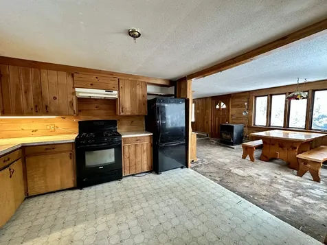 31 Dam Road Chittenden VT 05737