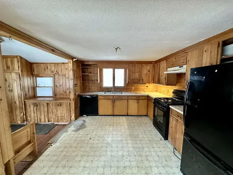 31 Dam Road Chittenden VT 05737