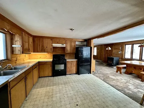 31 Dam Road Chittenden VT 05737