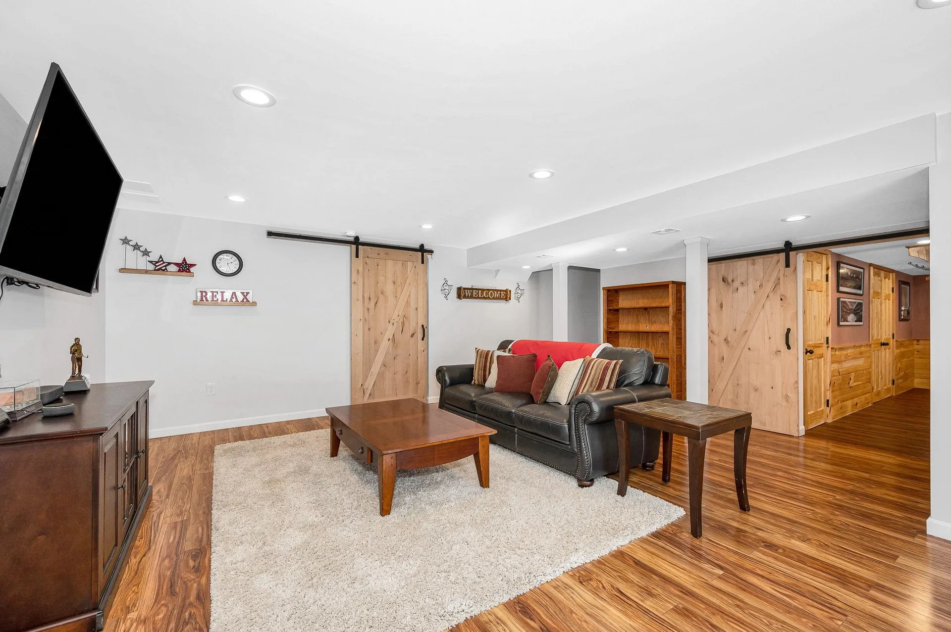 8 Crown Point Circle Merrimack NH 03054