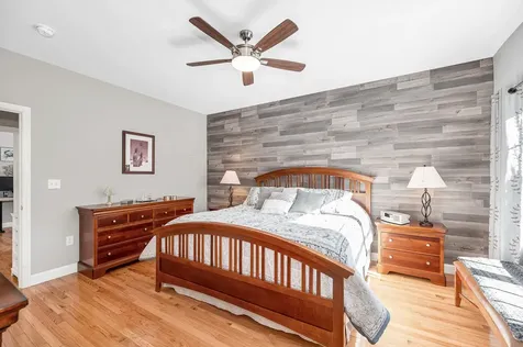 8 Crown Point Circle Merrimack NH 03054