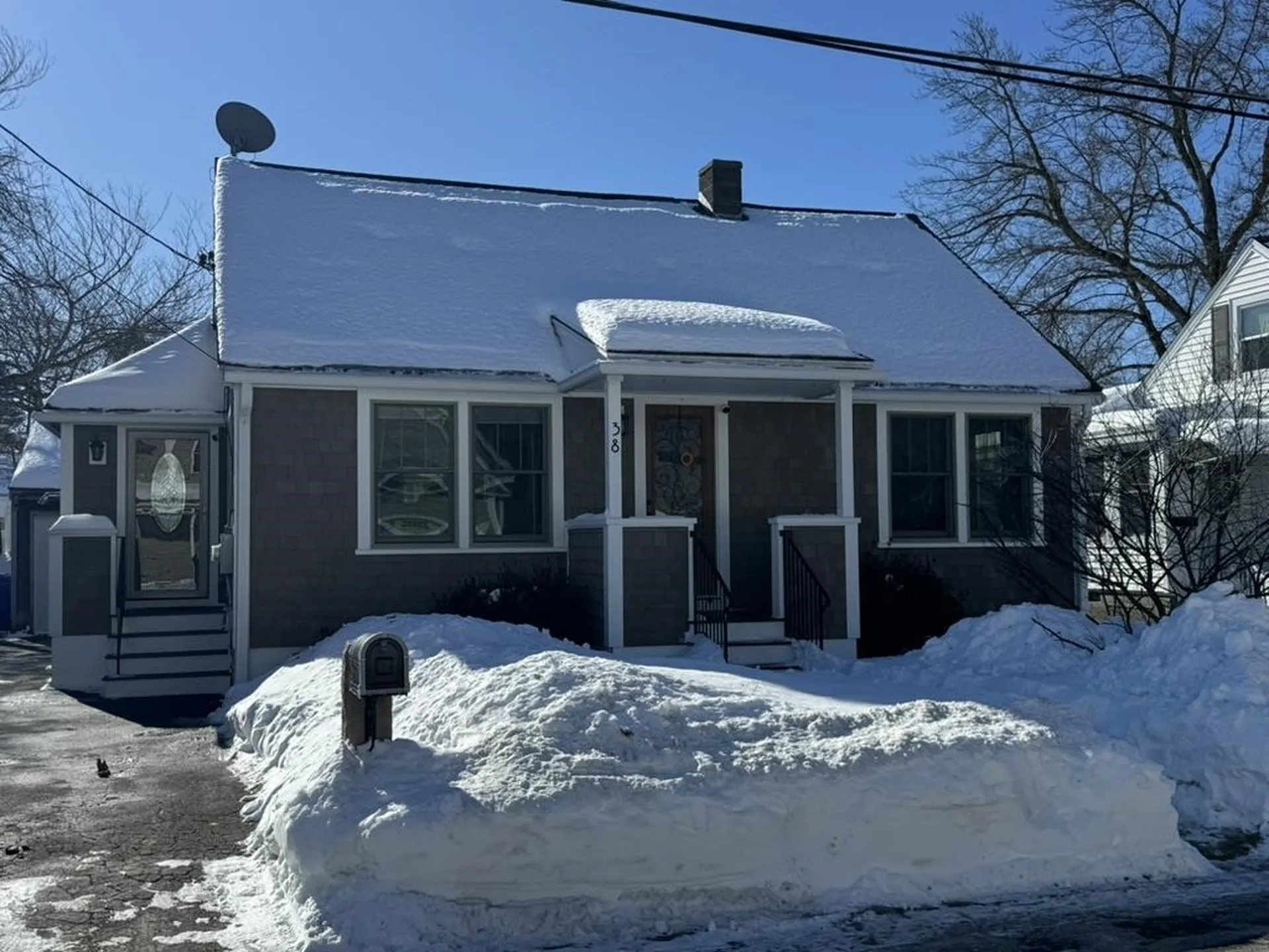 38 Armand Avenue Manchester NH 03103
