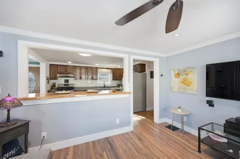 38 Armand Avenue Manchester NH 03103