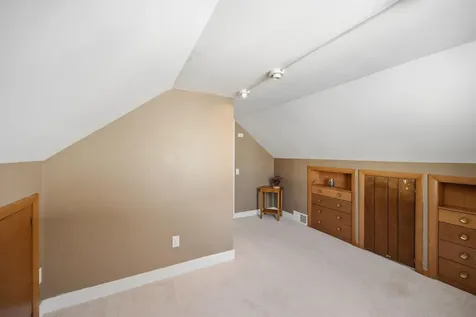 38 Armand Avenue Manchester NH 03103