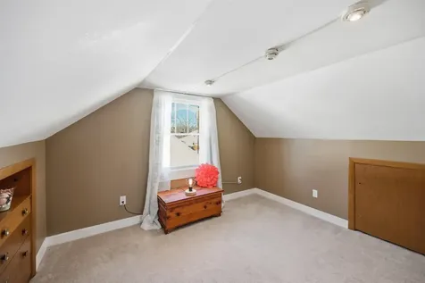 38 Armand Avenue Manchester NH 03103