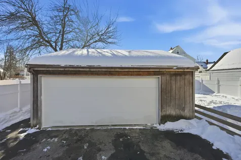 38 Armand Avenue Manchester NH 03103