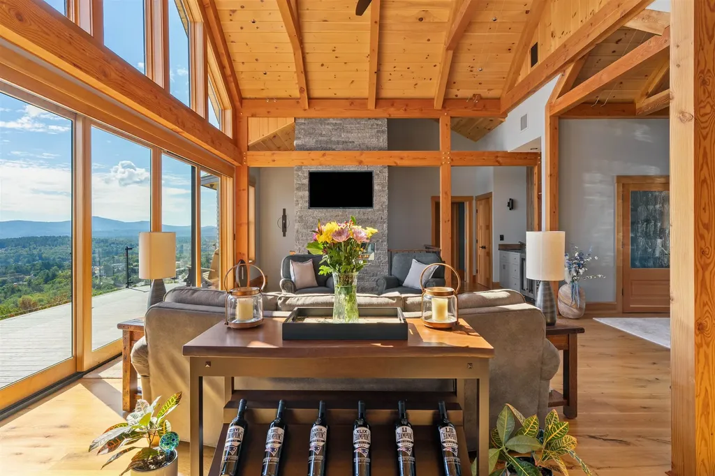 175 Akwa Vista Laconia NH 03246