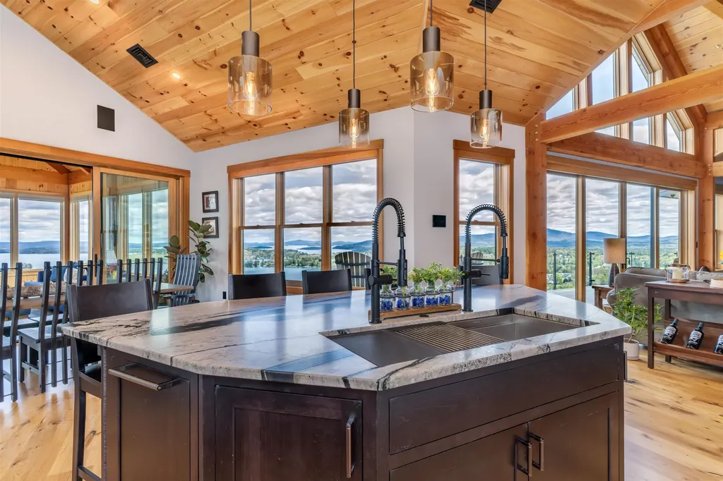 175 Akwa Vista Laconia NH 03246