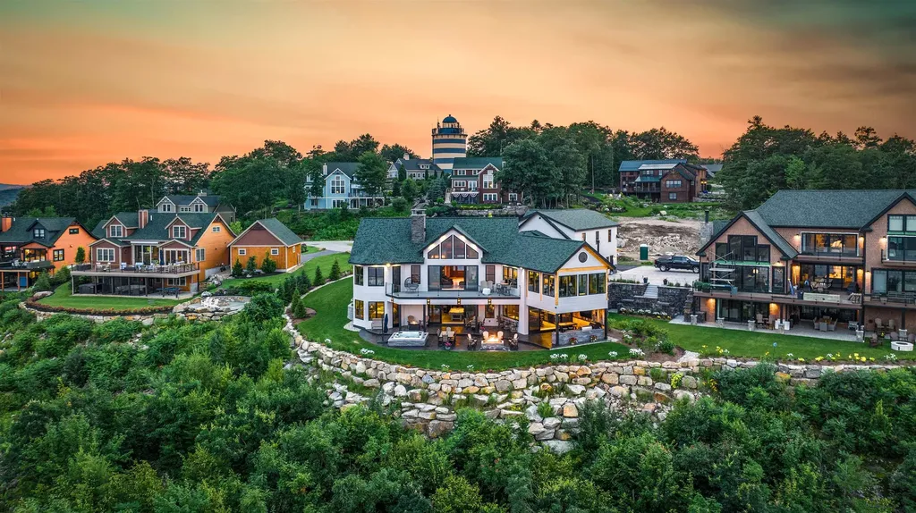 175 Akwa Vista Laconia NH 03246