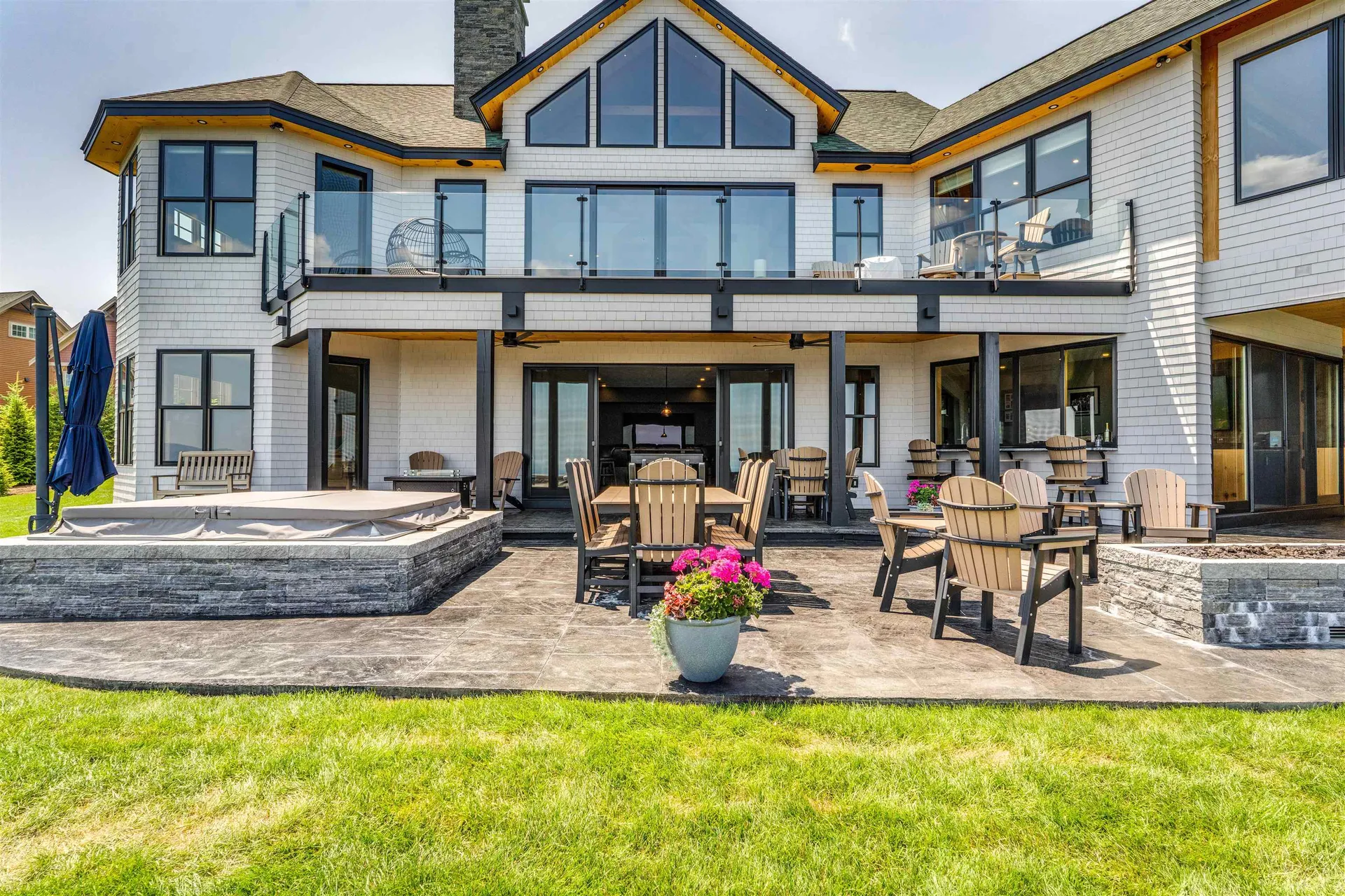 175 Akwa Vista Laconia NH 03246