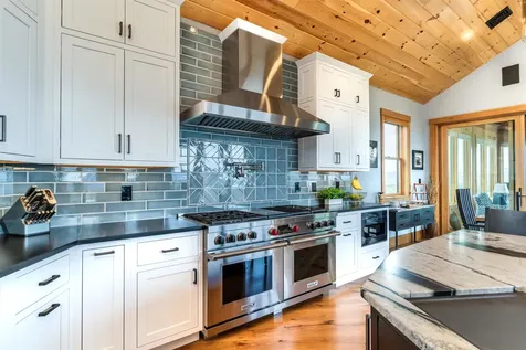 175 Akwa Vista Laconia NH 03246